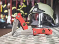 magnum-fire-brigade-01mb366_3